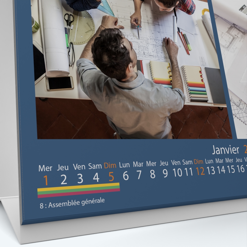 Calendrier de bureau MAXI PANO - Grille calendaire personnalisable