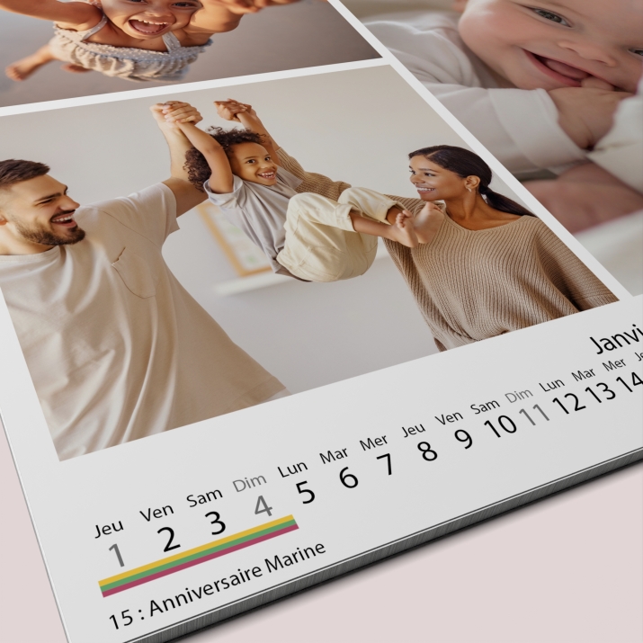 Calendrier photo CARRE mural