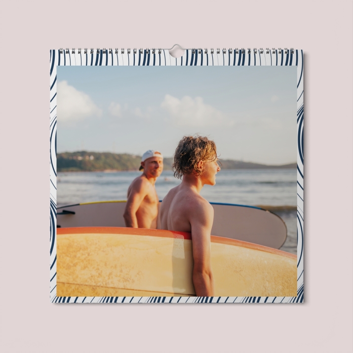 Calendrier photo CARRE mural