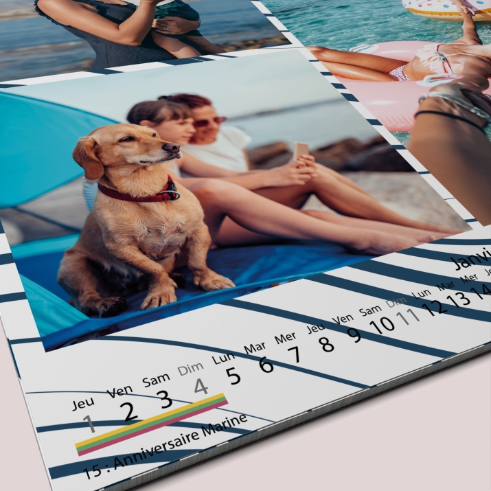 Calendrier photo CARRE mural
