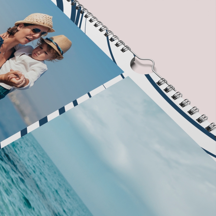 Calendrier photo CARRE mural