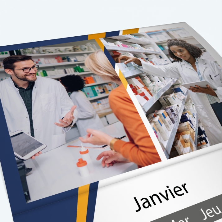 Calendrier agrafé Classic - Nombre de photos, logos et texte illimité