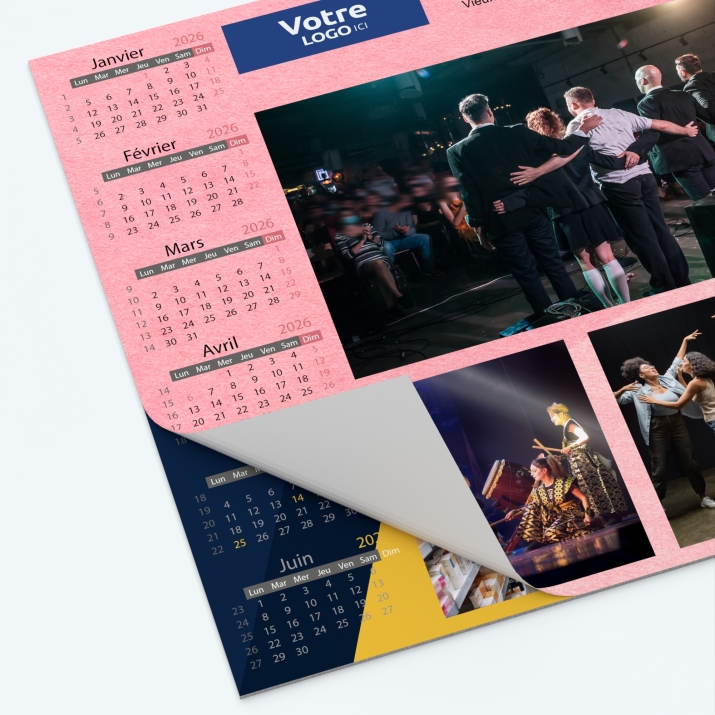 Calendrier sous main - 25 feuillets collés sur le haut