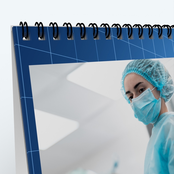 Calendrier de bureau PANO - Reliure spirale de qualité