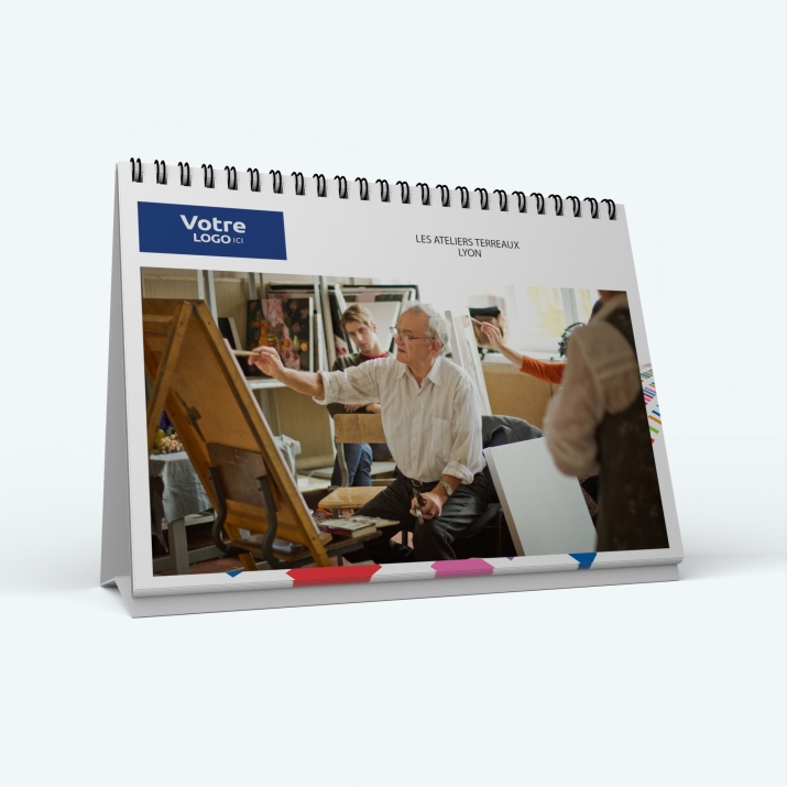 Calendrier de bureau PANO - Nombre de photos, logos et texte illimité