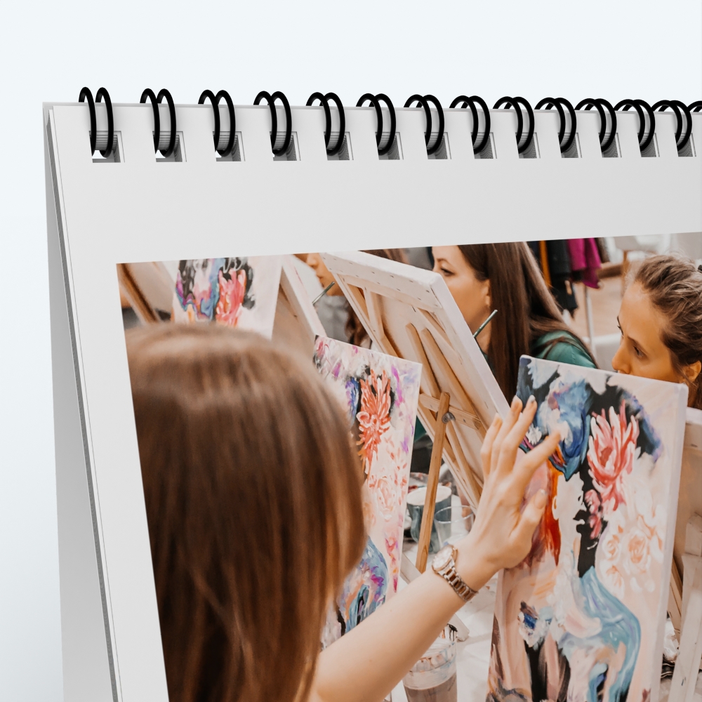 Calendrier de bureau PANO - Reliure spirale de qualité