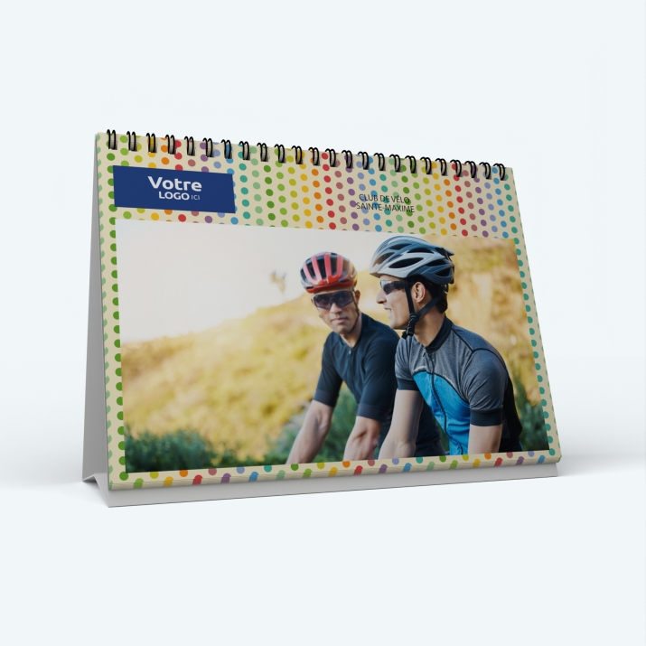 Calendrier de bureau PANO - Nombre de photos, logos et texte illimité