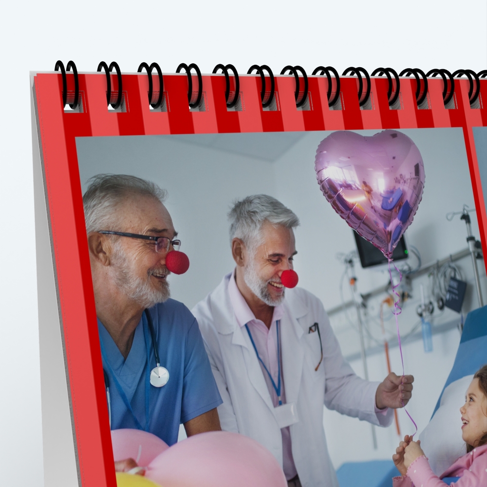 Calendrier de bureau MAXI PANO - Reliure spirale de qualité