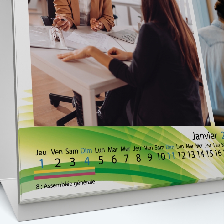 Calendrier de bureau MAXI PANO - Grille calendaire personnalisable