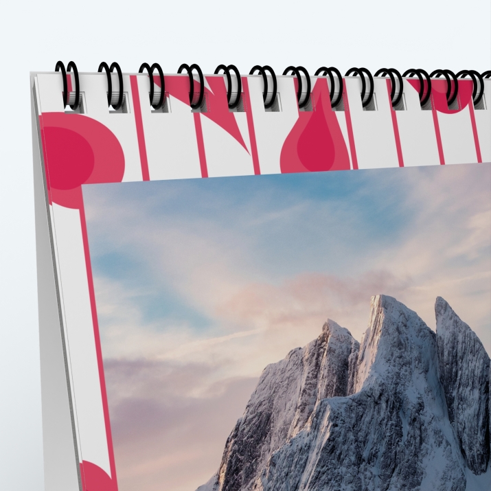 Calendrier de bureau PANO - Reliure spirale de qualité