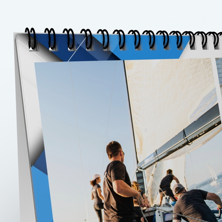 Calendrier de bureau MAXI PANO - Reliure spirale de qualité