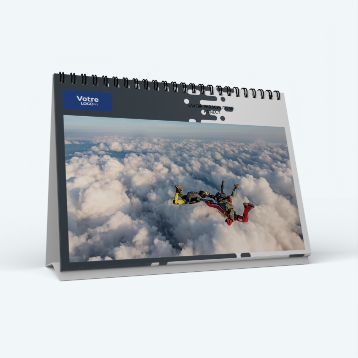 Calendrier de bureau MAXI PANO - Nombre de photos, logos et texte illimité