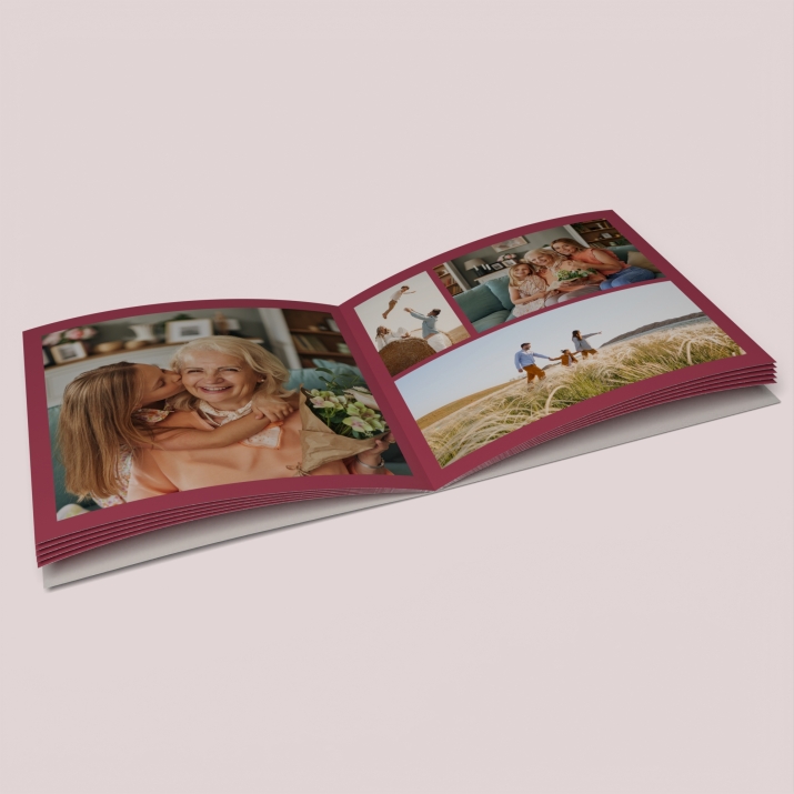 Livre Carré 21 x 21 cm couverture Souple