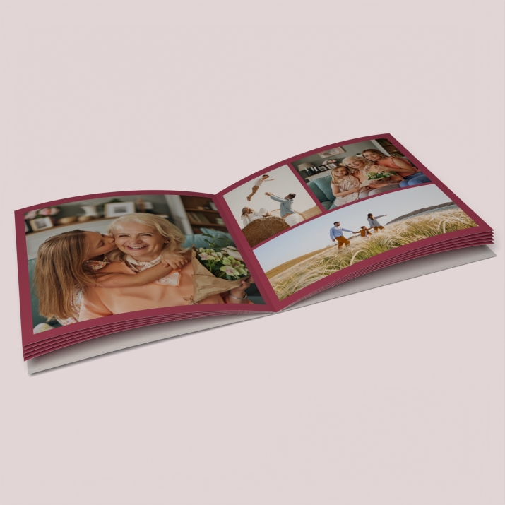 Livre Carré 24 x 24 cm couverture Souple