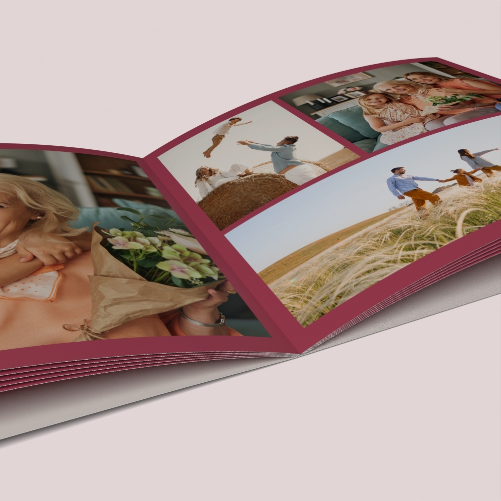 Livre Carré 24 x 24 cm couverture Souple