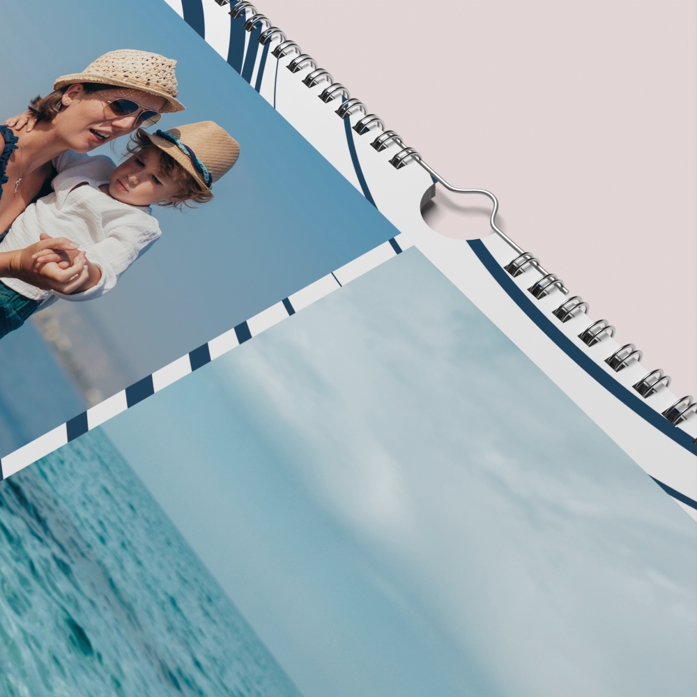 Calendrier photo CARRE mural