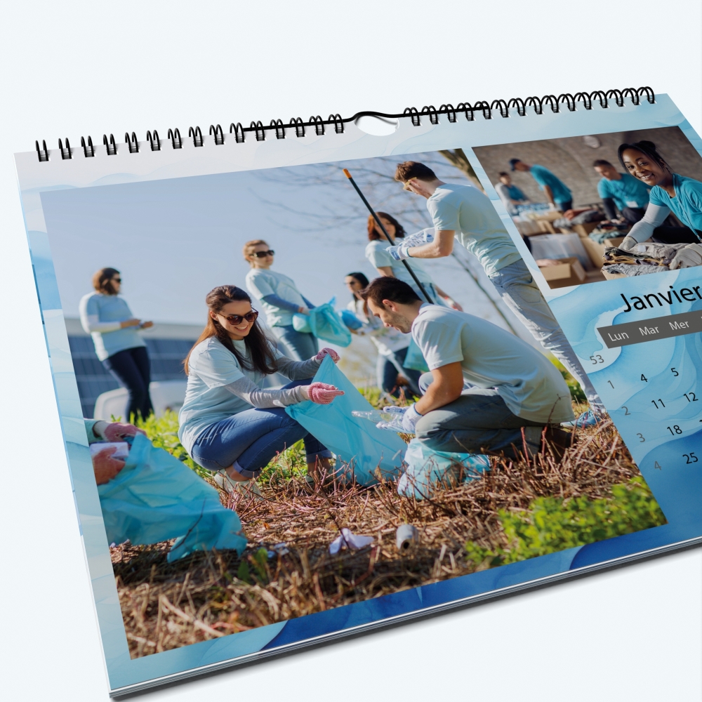 Calendrier photo "PANO" - Nombre de photos, logos et texte illimité