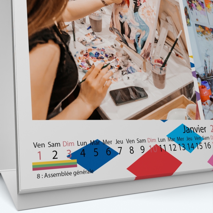 Calendrier de bureau MAXI PANO - Grille calendaire personnalisable
