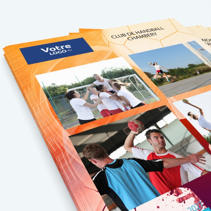 Calendrier photo deux pages - Nombre de photos, logos et texte illimité